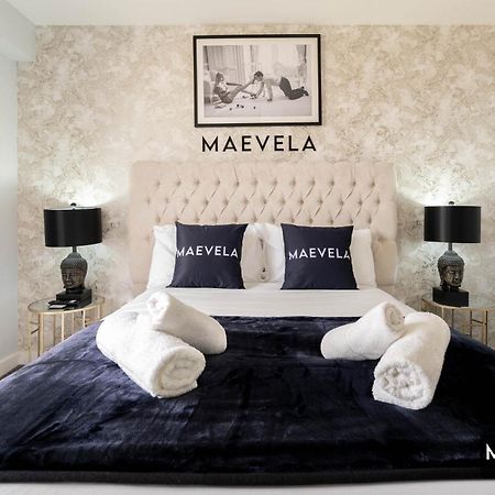 Maevela Apartments - Luxury Top Floor Penthouse - With Parking - 2 Bedroom New Build Apartment ✪ City Centre, Digbeth ✓ With Huge Patio Sliding Doors - City View - Rooftop Terrace - Ps4 & Smart Tv'S Birmingham Bagian luar foto