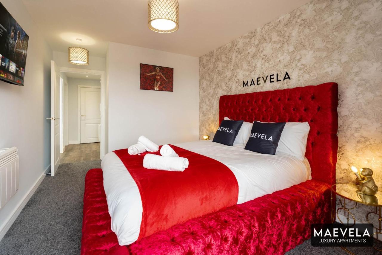 Maevela Apartments - Luxury Top Floor Penthouse - With Parking - 2 Bedroom New Build Apartment ✪ City Centre, Digbeth ✓ With Huge Patio Sliding Doors - City View - Rooftop Terrace - Ps4 & Smart Tv'S Birmingham Bagian luar foto