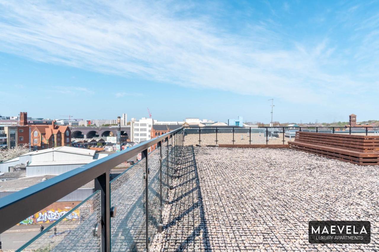 Maevela Apartments - Luxury Top Floor Penthouse - With Parking - 2 Bedroom New Build Apartment ✪ City Centre, Digbeth ✓ With Huge Patio Sliding Doors - City View - Rooftop Terrace - Ps4 & Smart Tv'S Birmingham Bagian luar foto