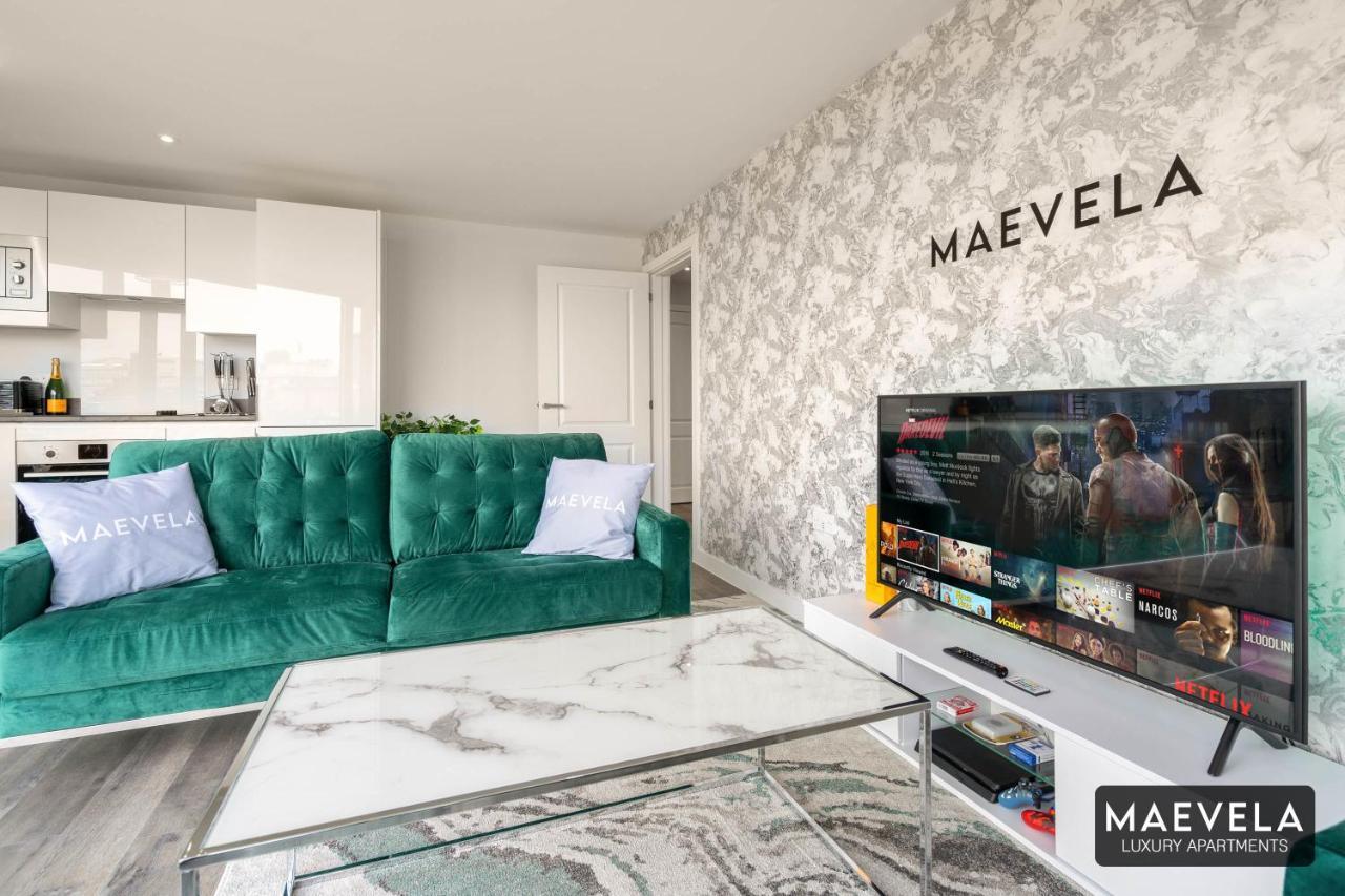 Maevela Apartments - Luxury Top Floor Penthouse - With Parking - 2 Bedroom New Build Apartment ✪ City Centre, Digbeth ✓ With Huge Patio Sliding Doors - City View - Rooftop Terrace - Ps4 & Smart Tv'S Birmingham Bagian luar foto