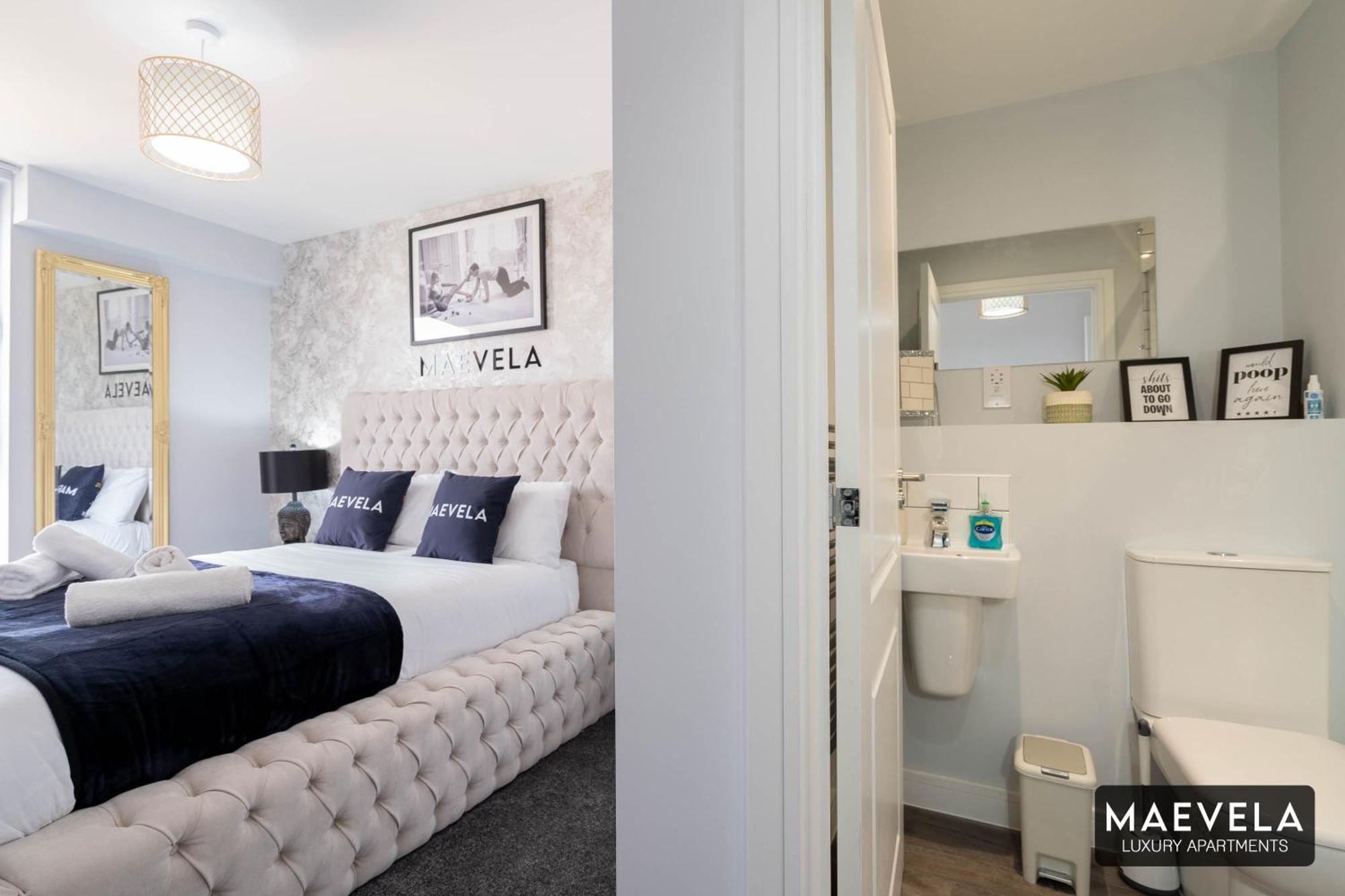 Maevela Apartments - Luxury Top Floor Penthouse - With Parking - 2 Bedroom New Build Apartment ✪ City Centre, Digbeth ✓ With Huge Patio Sliding Doors - City View - Rooftop Terrace - Ps4 & Smart Tv'S Birmingham Bagian luar foto